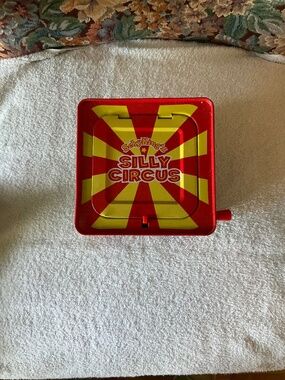 EUC Schylling "Silly Circus" Jack-in-the-Box Musical Toy